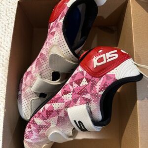 SiDi cycling shoes. Cool sought after geometric  design. Size 42. Gently worn.